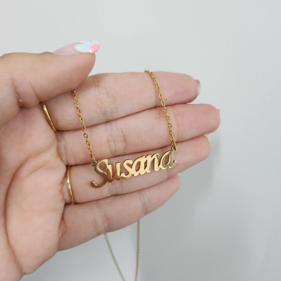 Collar Nombre Susana Gold