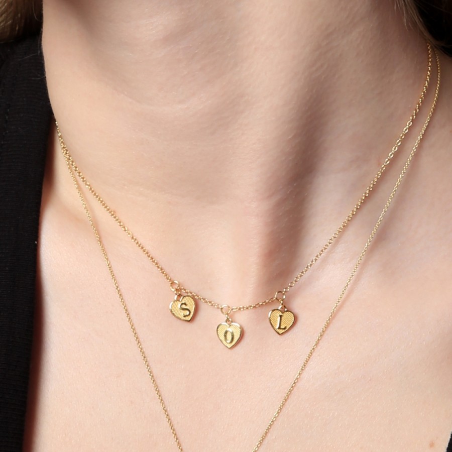 Charm Inicial Corazón Gold