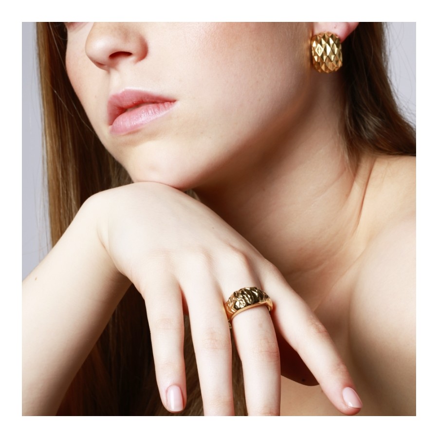 Anillo Tenesoya