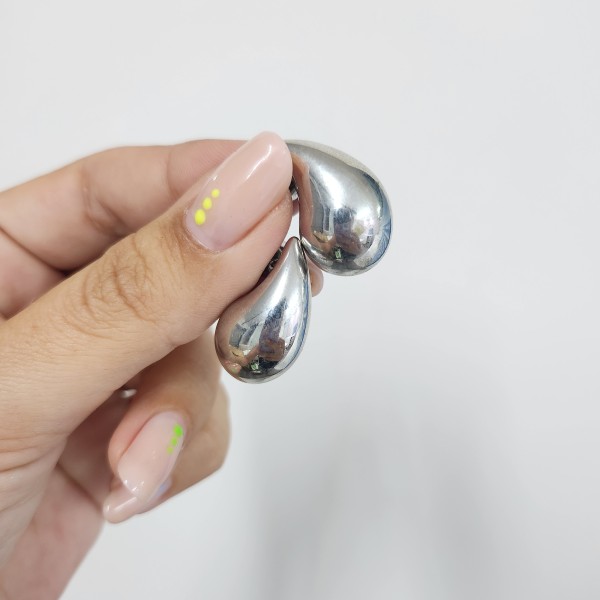 Par de Pendientes Gota